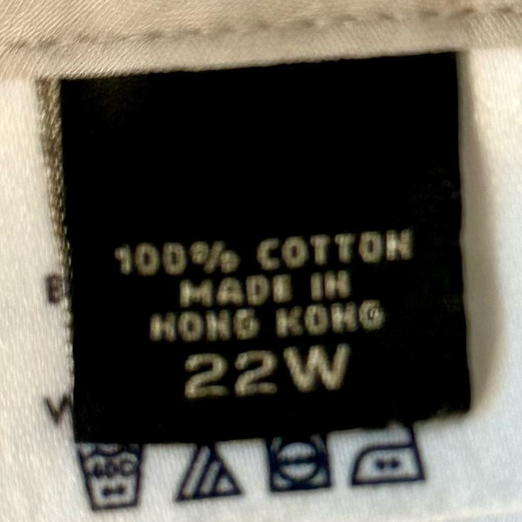 Eddie Bauer Women’s Khaki Shorts Wrinkle Resistant 100% Cotton 10” inseam Sz 22W - Picture 6 of 10